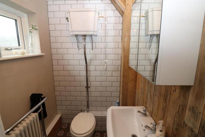 Ground Floor Cloakroom / WC