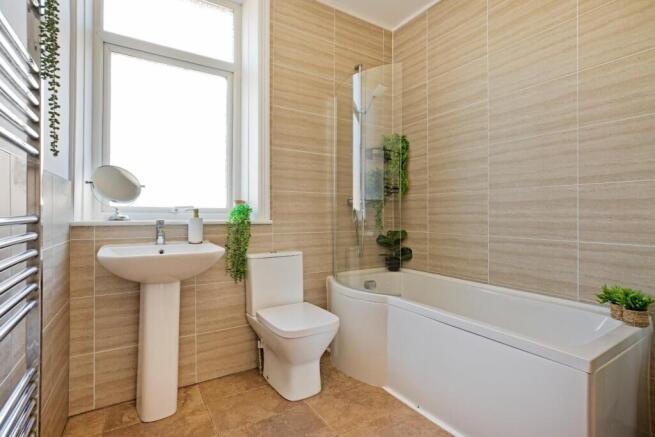 2 bed Terraced for sale Image 6