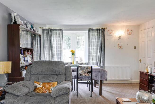 3 bed Detached for sale Image 6