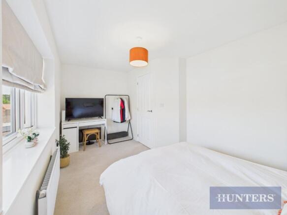 3 bed Semi-Detached for sale Image 10