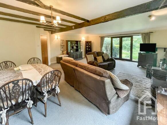3 bed Detached for sale Image 6