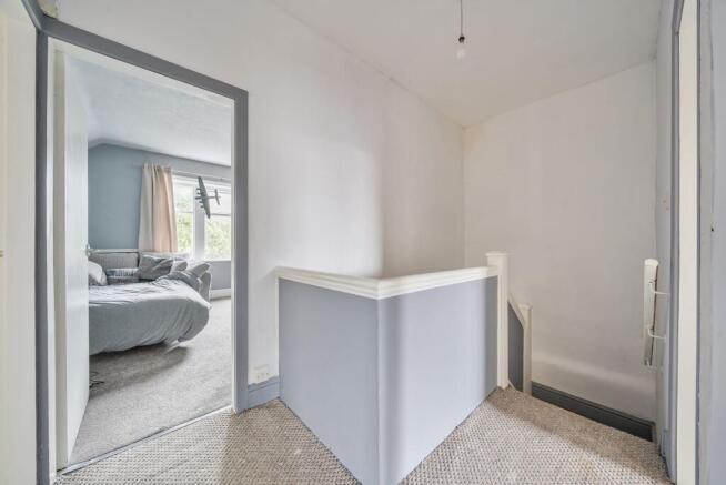3 bed Semi-Detached for sale Image 8