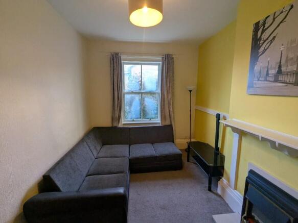 1 bed Semi-Detached for sale Image 7