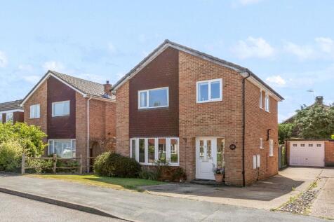 Poynes Road, Horley, RH6