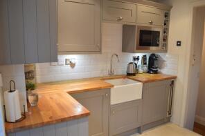 4, Devon Mansions, Tooley Street, London SE1 2UD