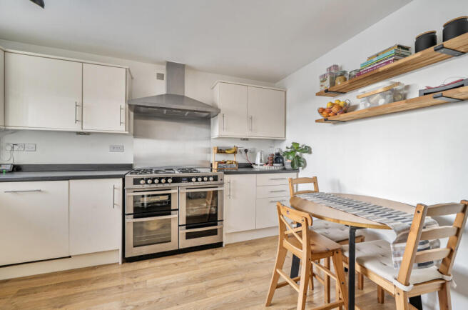 1410004-7-6985f87...