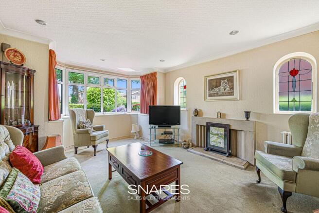Moss Lane, Bramhall, SK7 photo 4