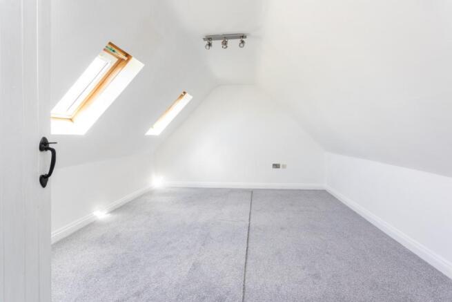 Bedroom4