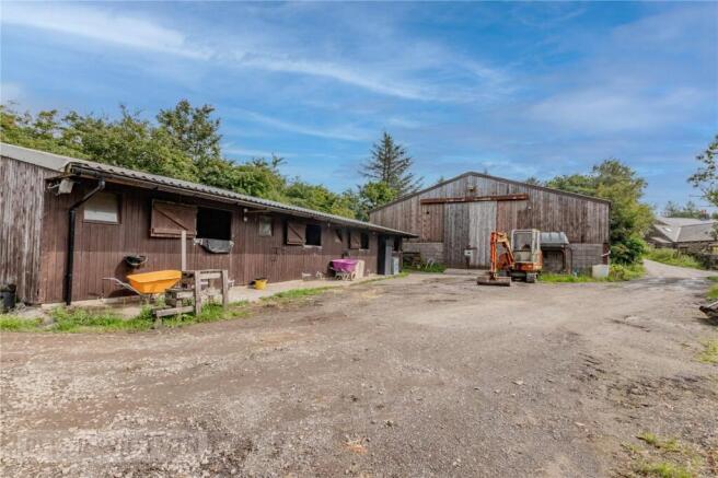 Barn & Stables