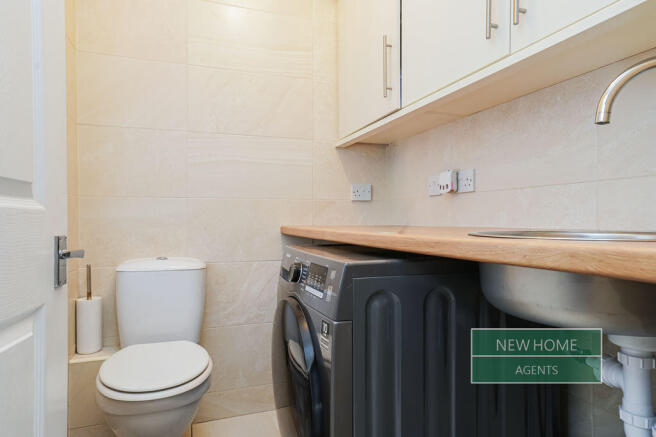 3 bed Semi-Detached for sale Image 12