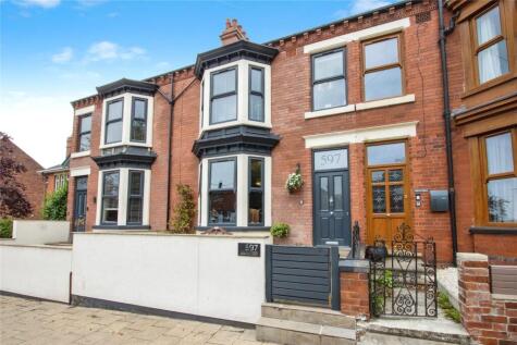 Leeds Road, Wakefield, West Yorkshire, WF1