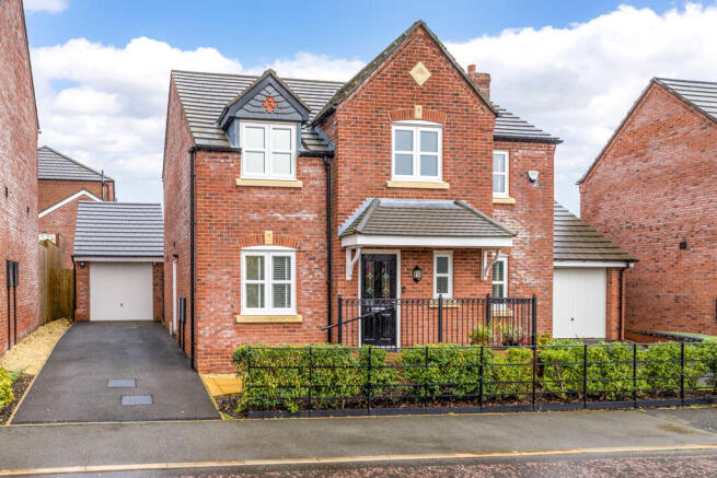 4-bed detached on Blacksmith Way, Upholland, WN8 0BZ, £450,000