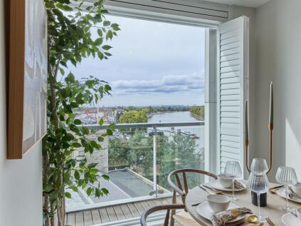Brewhouse Lane, London, SW15