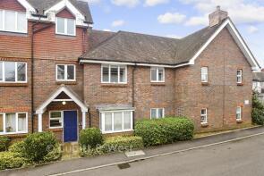 Flat 18, Princess Court, Gordon Road, Haywards Heath RH16 1EF