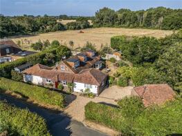 4 Haere Mai, St James Close, Chichester PO20 7HE