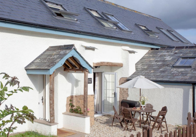Little Cob Cottage front door.png