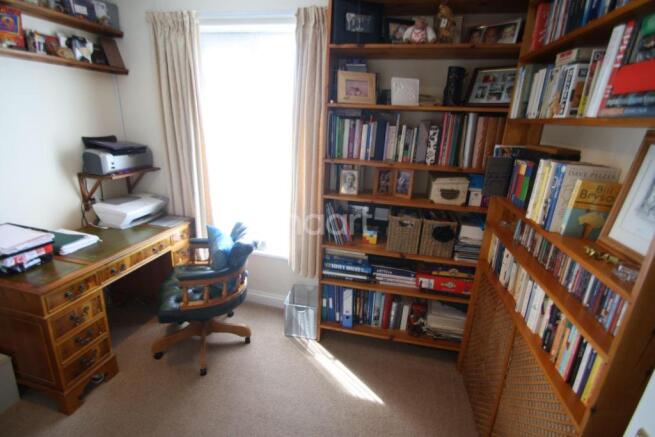 Photo 10
