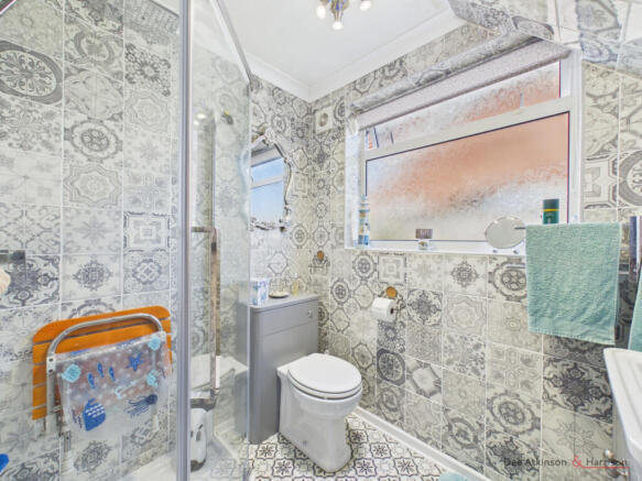 2 bed Semi-Detached Bungalow for sale Image 7
