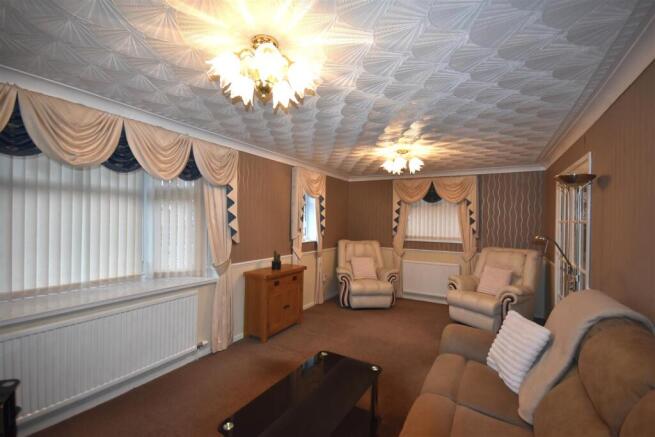 3 bed Detached for sale Image 5