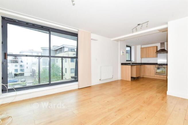 Kitchen/Lounge Area