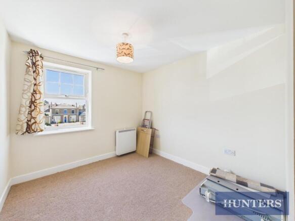 2 bed Apartment for sale Image 10