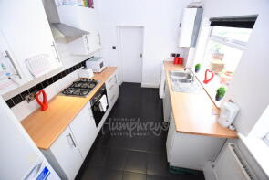 86, Euston Road, Northampton NN4 8DU