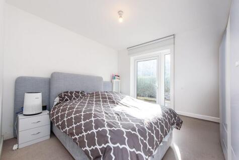 Commander Ave, Colindale, London, NW9