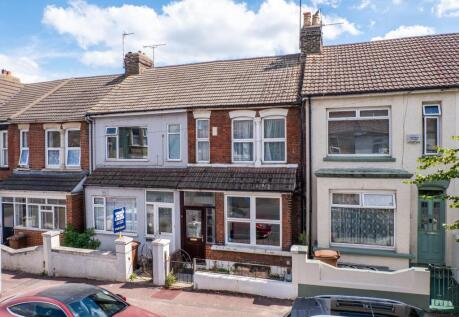College Avenue, Gillingham