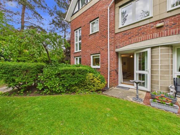 1 bed Apartment for sale Image 8