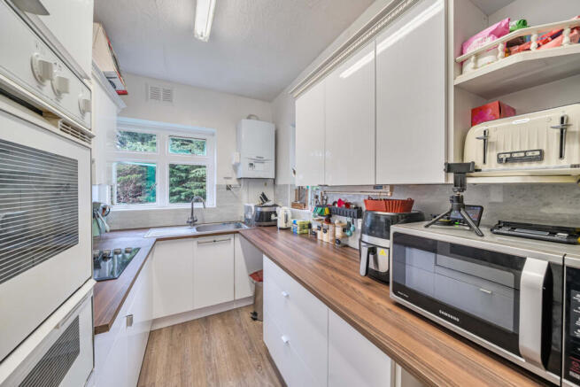 1409587-19-6985ea...