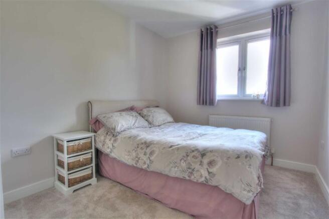 Bedroom 3:
