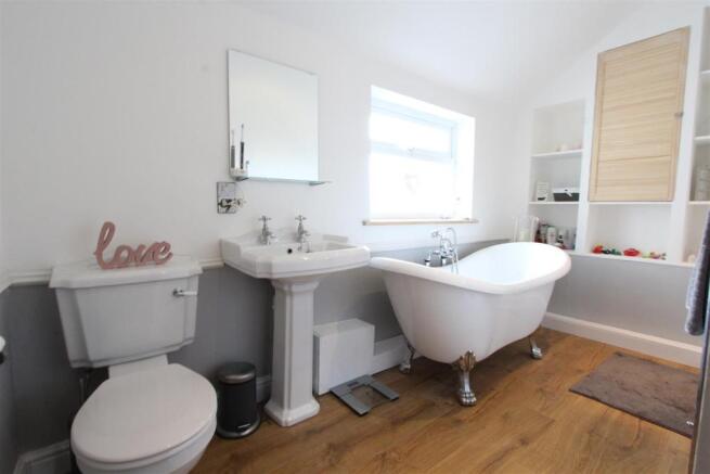 Family bathroom
