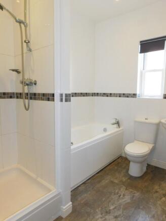 Master en-suite