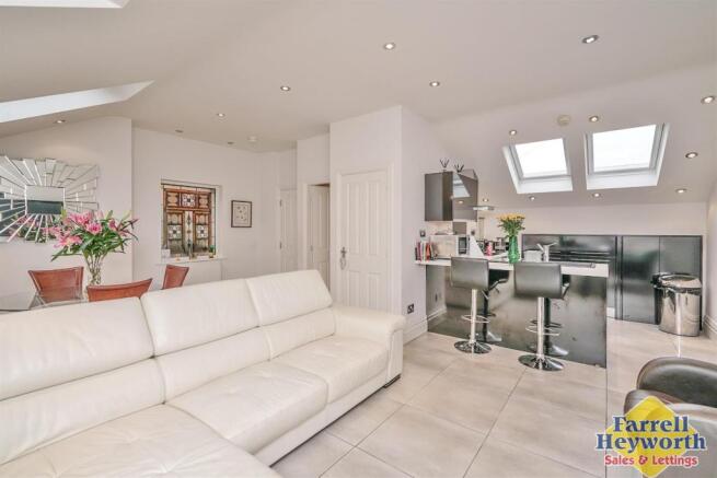 Coach House Lounge