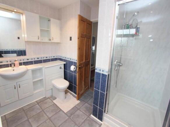 En-Suite (1)