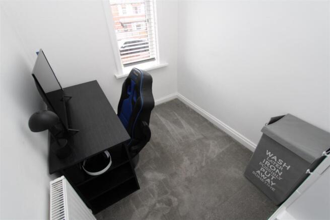 3 bed Town House for sale Image 10