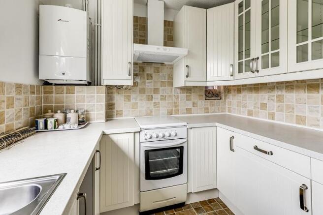 237 Colney Hatch Lane, Barnet, N11 3DH_15.jpg