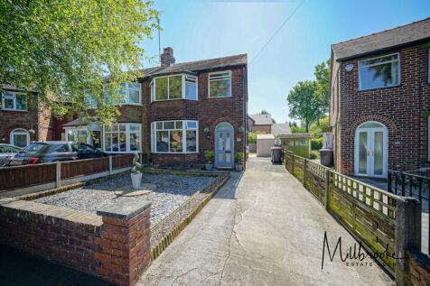 St. Marks Crescent, Worsley, M28