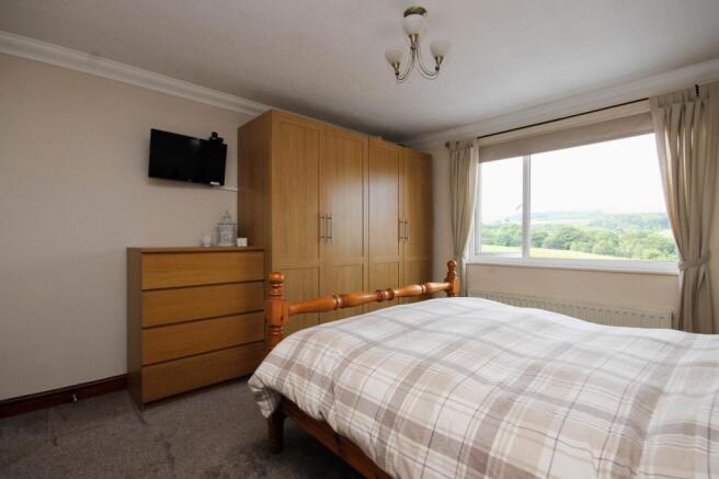 room image 2