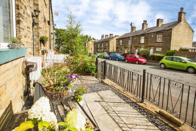 2 bed Terraced for sale Image 7