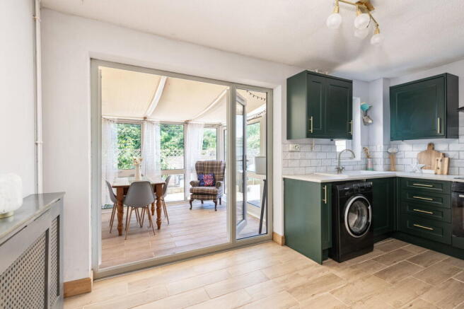 Allen Court,Minster On Sea,Sheerness,ME12 3JS photo 4