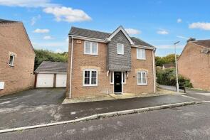 12, Kiln Way, Verwood BH31 6GE