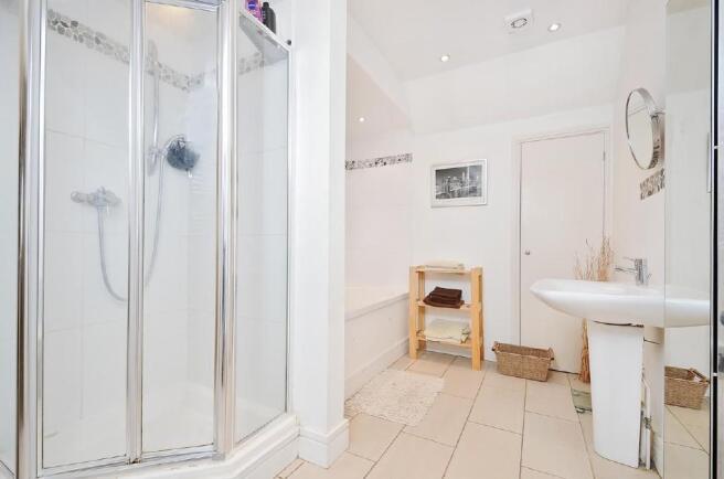 En suite bathroom