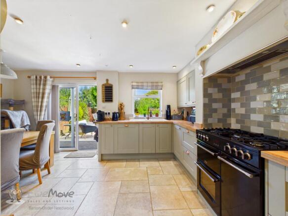 Kitchen b