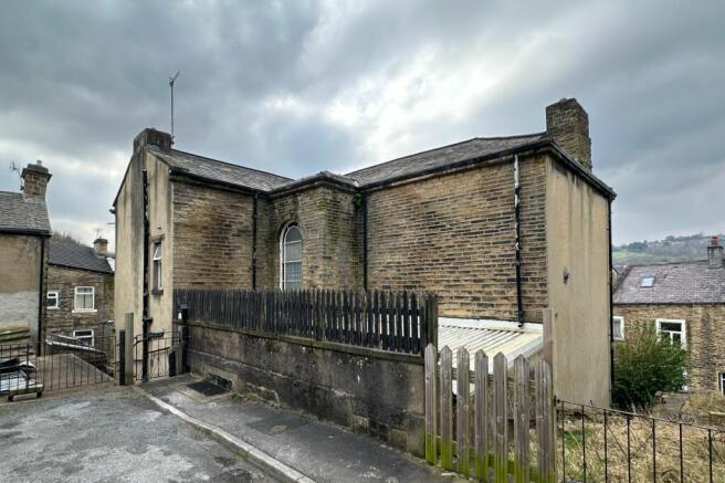 Ing Head House, Damems Road, Keighley, BD21 5EU