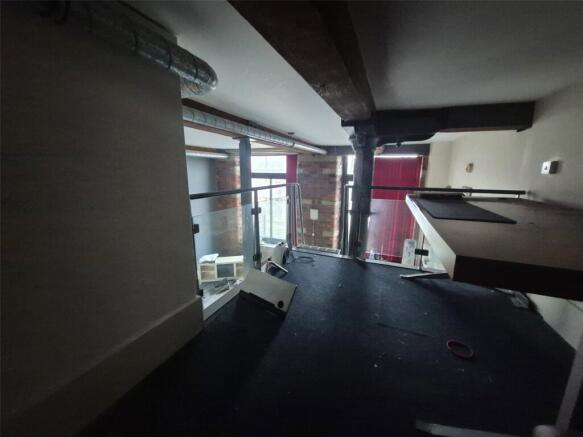 2 bed Apartment for sale Image 4