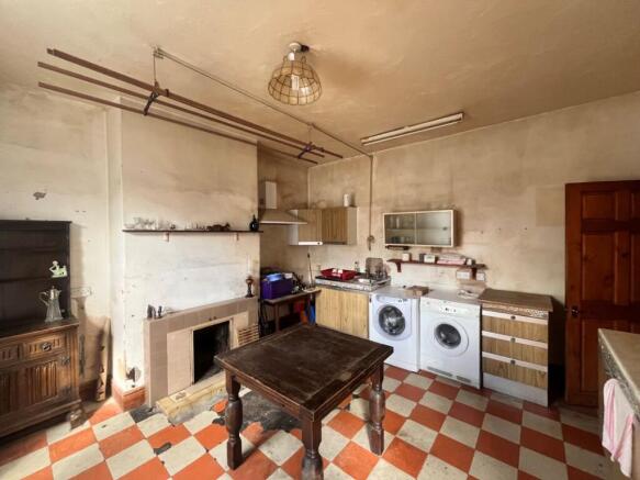 5 bed End of Terrace for sale Image 4
