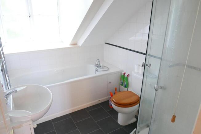 Photo 11