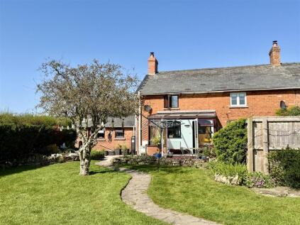 Crowmoor Lane, Tillington, Hereford