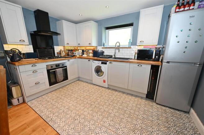 2 bed Cottage for sale Image 7